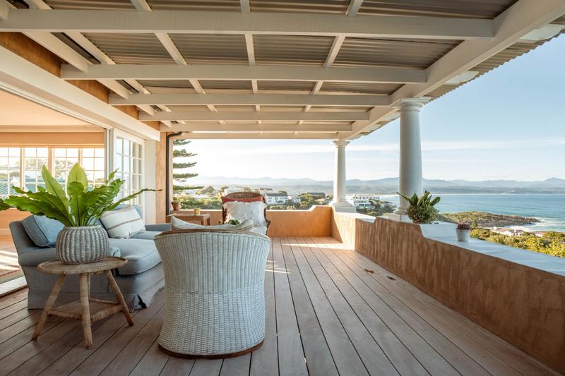 To Let 4 Bedroom Property for Rent in Hobie Beach Western Cape